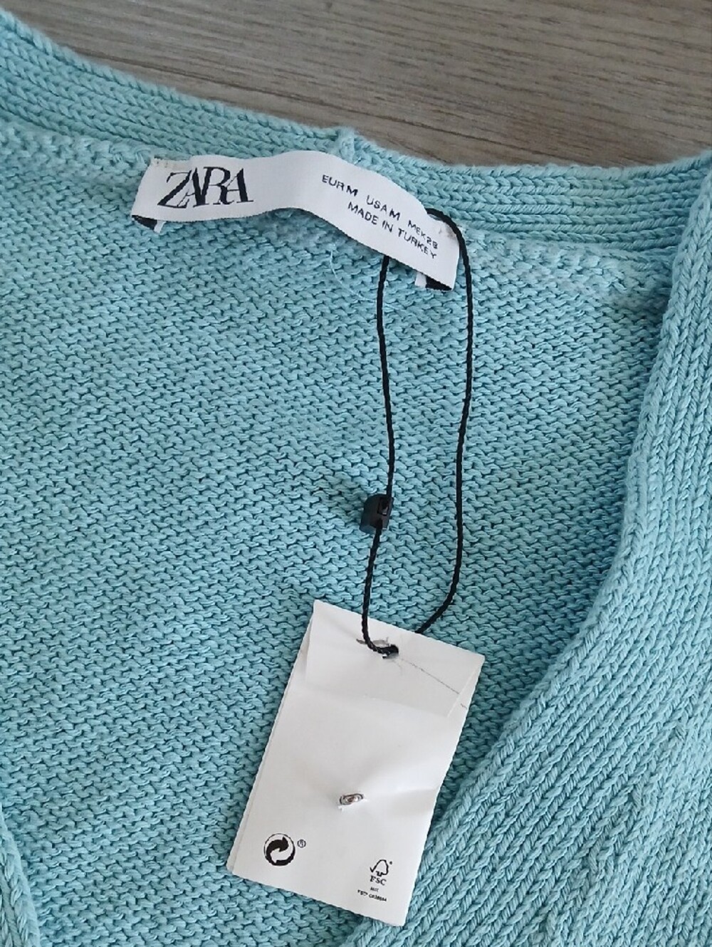 Zara Blue Jewel Button Cardigan Medium Textured Puff Sleeve Knit Sweater NWT - Picture 3 of 6